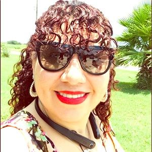 🔥CLEARANCE🔥Michael Kors Ladie’s Sunglasses 😎